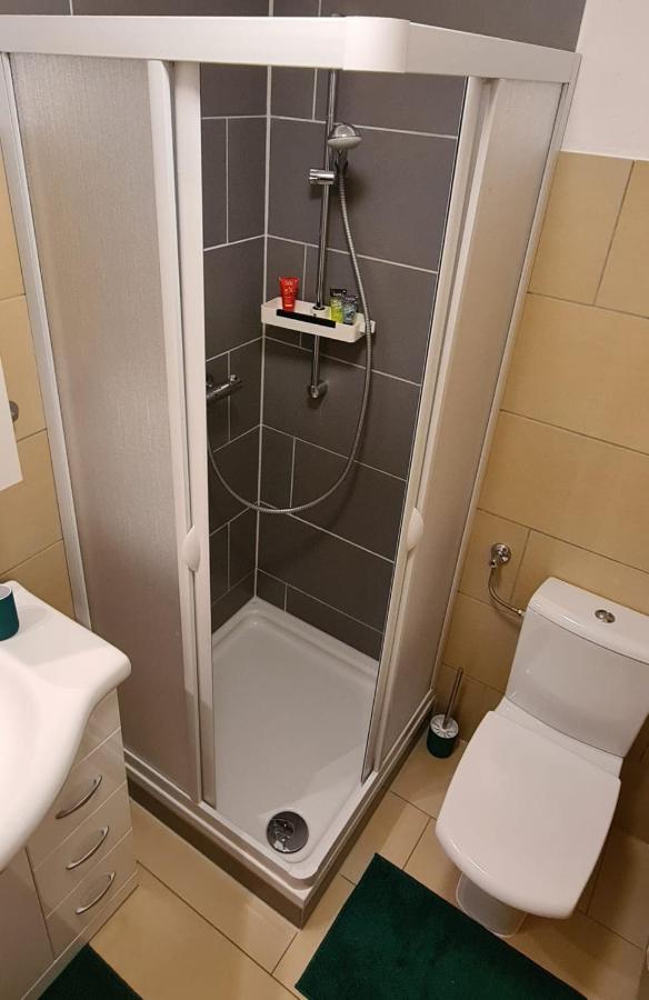 Ferienwohnung Am Waldsee Mit Schwimmbad Gernsbach Ngoại thất bức ảnh